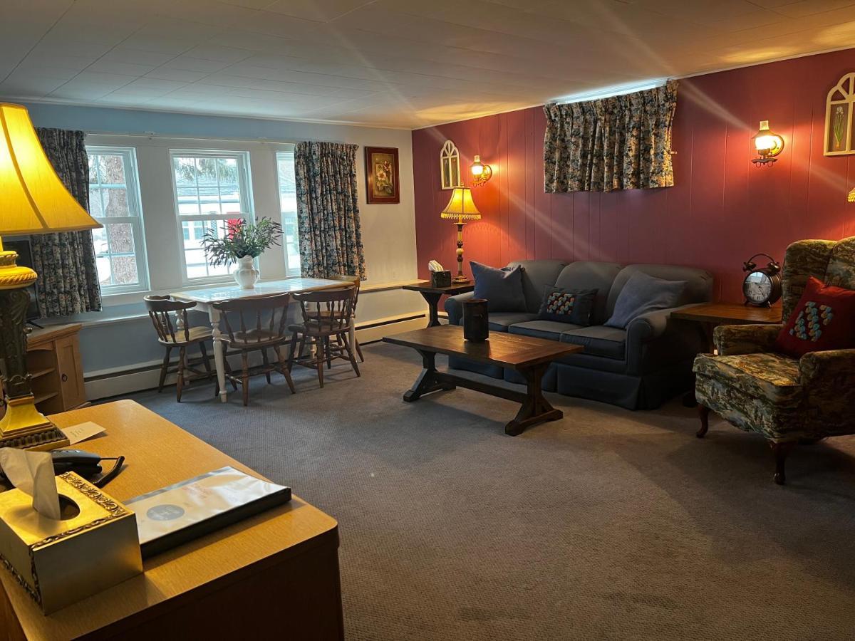 רוקפורט Claddagh Motel & Suites מראה חיצוני תמונה