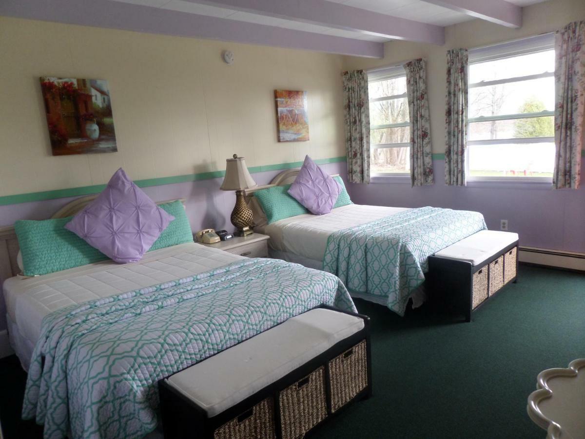 רוקפורט Claddagh Motel & Suites מראה חיצוני תמונה