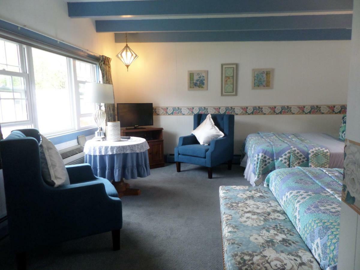 רוקפורט Claddagh Motel & Suites מראה חיצוני תמונה